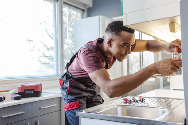 Best Clogged Drain Plumber  in Kaumakani, HI